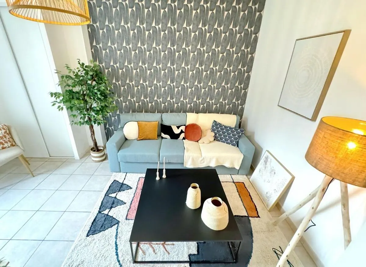 Apartment Suite Sacramento Oullins France