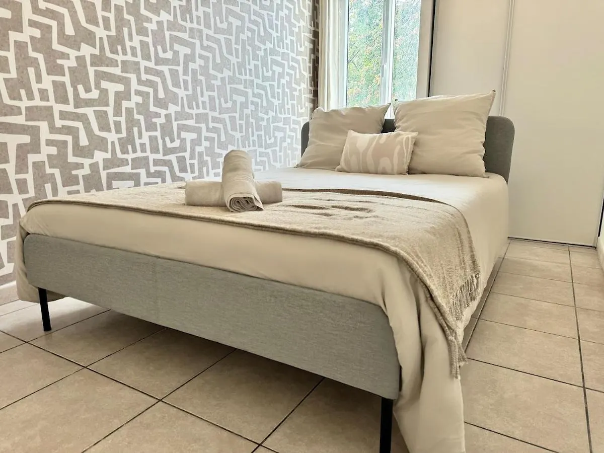 Suite Sacramento Oullins France